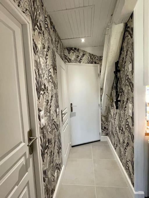 Appartement En Plein Centre Ville Мили-ла-Форе Екстериор снимка